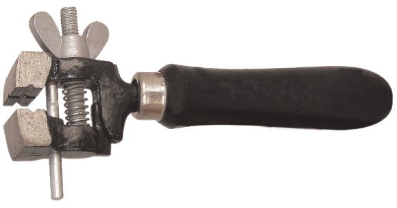 Тиски ручные металлические с деревянной ручкой, длина 160 мм, шт